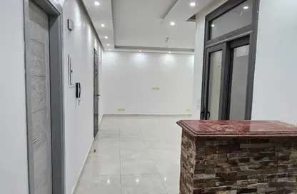 شقة - 2 غرف نوم - 1 حمام للبيع في تاج سيتي - كمبوندات التجمع الخامس - التجمع الخامس - مدينة القاهرة الجديدة - القاهرة