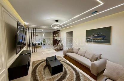 Apartment - 3 Bedrooms - 2 Bathrooms for sale in Golden Gate - South Teseen St. - The 5th Settlement - New Cairo City - Cairo