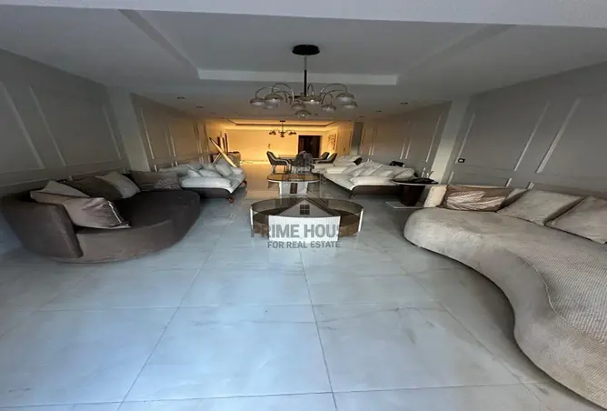73227345 - Property Image 3