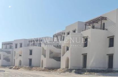 Chalet - 2 Bedrooms - 2 Bathrooms for sale in Hacienda West - Ras Al Hekma - North Coast