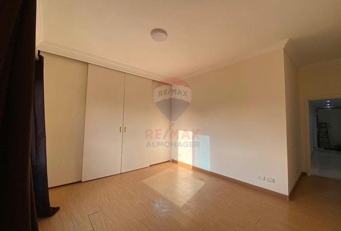 56005025 - Property Main Image