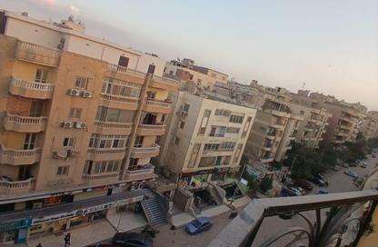 شقة - 3 غرف نوم - 2 حمامات للبيع في البوابة الاولي - خوفو - حدائق الاهرام - الجيزة