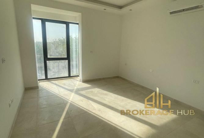 8506236 - Property Image 2