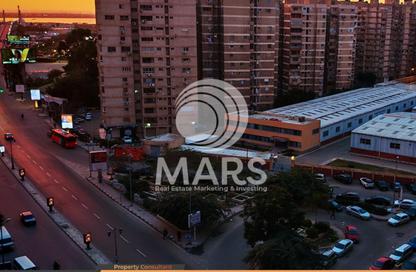 Apartment - 2 Bedrooms - 2 Bathrooms for sale in 14th of May Bridge - Smouha - Hay Sharq - Alexandria