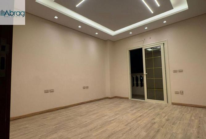 73771246 - Property Main Image
