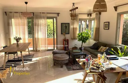 Apartment - 2 Bedrooms - 2 Bathrooms for sale in Degla - Hay El Maadi - Cairo