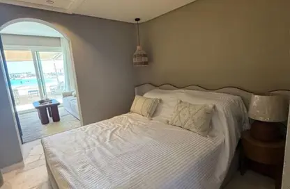 كبينه - غرفة نوم - 1 حمام للايجار في هاسييندا وايت - سيدي عبد الرحمن - الساحل الشمالي