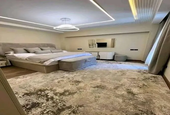 94100388 - Property Image 2