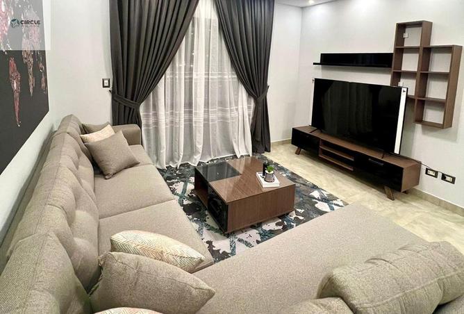 77604191 - Property Image 2