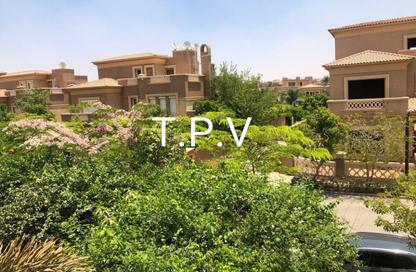 Villa - 4 Bedrooms - 3 Bathrooms for sale in La Nuova Vista - North Investors Area - New Cairo City - Cairo