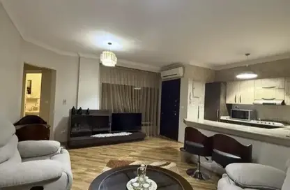 شقة - 2 غرف نوم - 2 حمامات للايجار في شارع ابو بكر الصديق - الرحاب المرحلة الثانية - الرحاب - مدينة القاهرة الجديدة - القاهرة