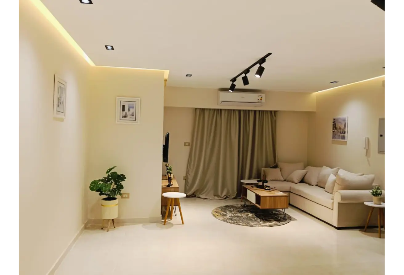 104892896 - Property Main Image