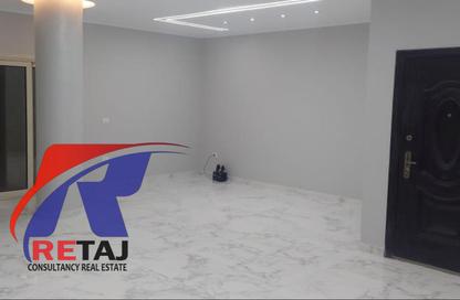 Apartment - 3 Bedrooms - 2 Bathrooms for rent in Al Shouyfat - 5th Settlement Compounds - The 5th Settlement - New Cairo City - Cairo