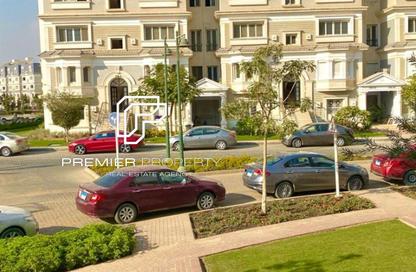 (بنتهاوس  (روف - 3 غرف نوم - 2 حمامات للبيع في ماونتن فيو هايد بارك - كمبوندات التجمع الخامس - التجمع الخامس - مدينة القاهرة الجديدة - القاهرة