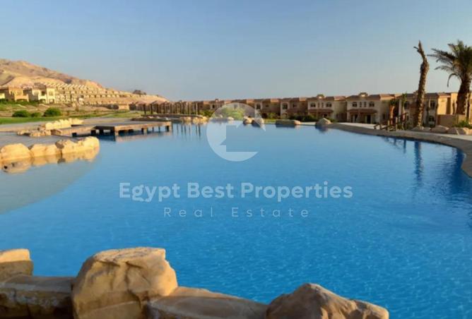 8651601 - Property Image 2