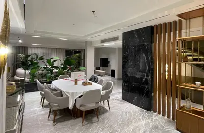 منزل مزدوج - 5 غرف نوم - 6 حمامات للبيع في سنترال بارك - امتداد المستثمرين الشمالية - مدينة القاهرة الجديدة - القاهرة منزل مزدوج - 5 غرف نوم - 6 حمامات للبيع في سنترال بارك - امتداد المستثمرين الشمالية - مدينة القاهرة الجديدة - القاهرة