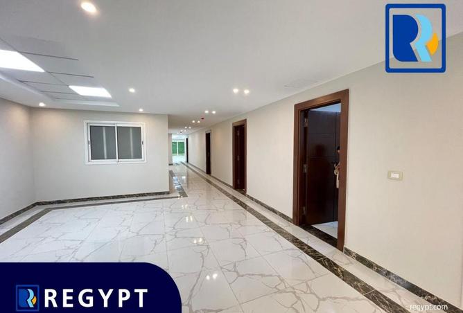 70089092 - صورة العقار 3