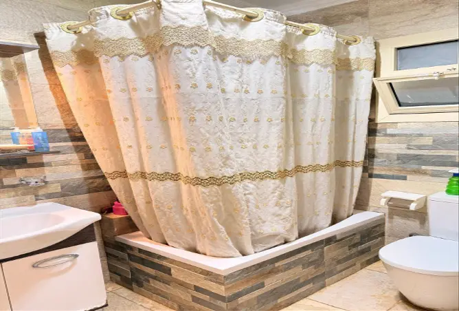 72168625 - صورة العقار 3