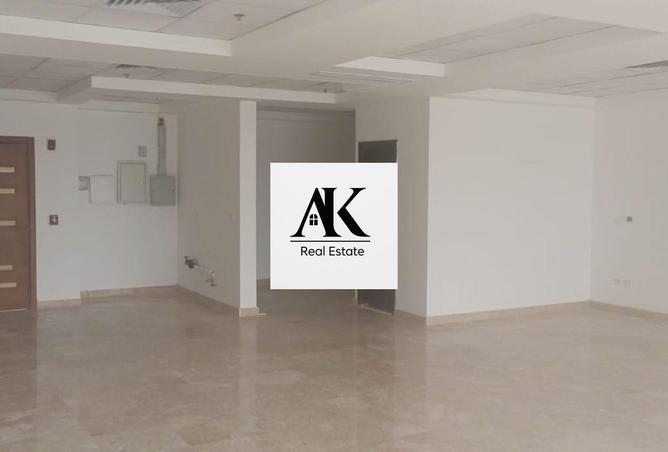 85596414 - Property Image 3