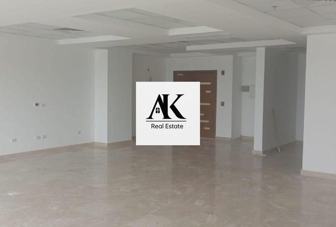 85596414 - Property Main Image