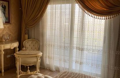 شقة - 3 - 2 للبيع في زايد 2000 - الحي الرابع - الشيخ زايد - الجيزة