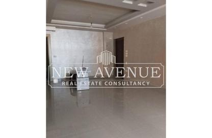 Apartment - 2 Bedrooms - 2 Bathrooms for sale in Easy Life - South Investors Area - New Cairo City - Cairo
