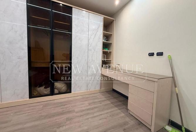 98822996 - Property Image 2