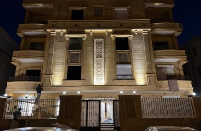 Apartment - 3 Bedrooms - 3 Bathrooms for sale in Al Shaimaa St. - Area F - Ganoob El Acadimia - New Cairo City - Cairo