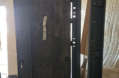 Apartment - 3 Bedrooms - 3 Bathrooms for sale in Al Shaimaa St. - Area F - Ganoob El Acadimia - New Cairo City - Cairo