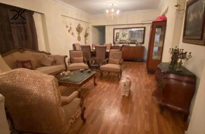 Apartment - 2 Bedrooms - 1 Bathroom for sale in Smouha Square - Smouha - Hay Sharq - Alexandria
