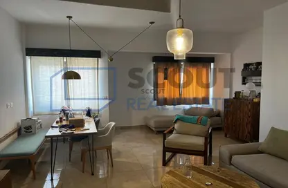 (بنتهاوس  (روف - 3 غرف نوم - 3 حمامات للبيع في مون ريزيدنس - فيفث سكوير - التجمع الخامس - مدينة القاهرة الجديدة - القاهرة