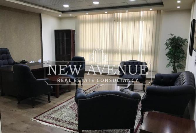 61687656 - Property Image 3