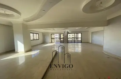 Apartment - 4 Bedrooms - 3 Bathrooms for sale in Abdel Razek Al Sanhouri St. - 6th Zone - Nasr City - Cairo
