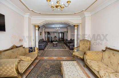 Apartment - 3 Bedrooms - 2 Bathrooms for sale in Mohammad Ngeeb Street - Sidi Beshr - Hay Awal El Montazah - Alexandria