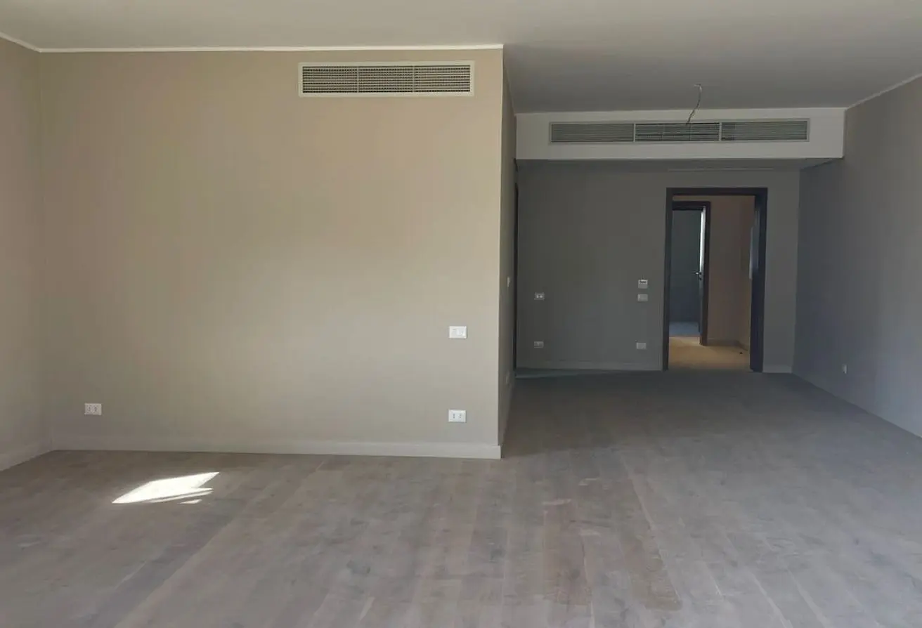 114628445 - Property Main Image