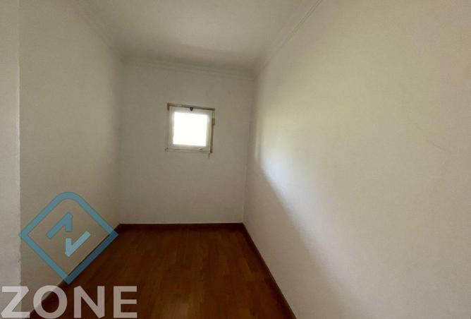 73766669 - Property Image 3