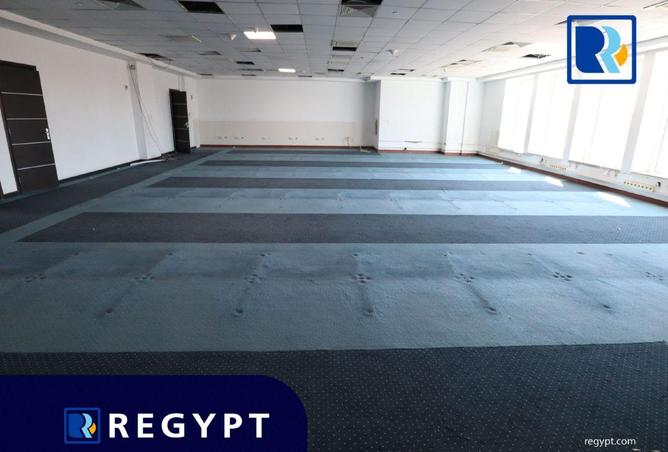 52446064 - صورة العقار 3