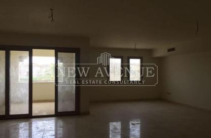 Apartment - 2 Bedrooms - 3 Bathrooms for sale in Aurora - Uptown Cairo - Mokattam - Cairo