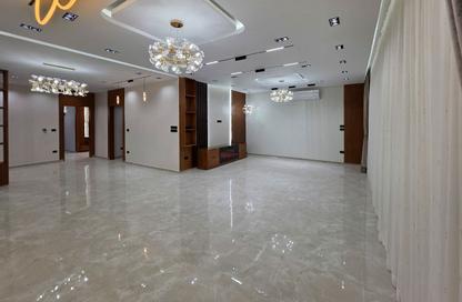 Apartment - 3 Bedrooms - 4 Bathrooms for rent in Lake View Residence 2 - 5th Settlement Compounds - The 5th Settlement - New Cairo City - Cairo Apartment - 3 Bedrooms - 4 Bathrooms for rent in Lake View Residence 2 - 5th Settlement Compounds - The 5th Settlement - New Cairo City - Cairo