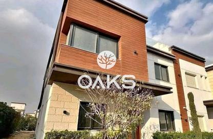 Villa - 3 Bedrooms - 4 Bathrooms for sale in Azzar 2 - 5th Settlement Compounds - The 5th Settlement - New Cairo City - Cairo Villa - 3 Bedrooms - 4 Bathrooms for sale in Azzar 2 - 5th Settlement Compounds - The 5th Settlement - New Cairo City - Cairo