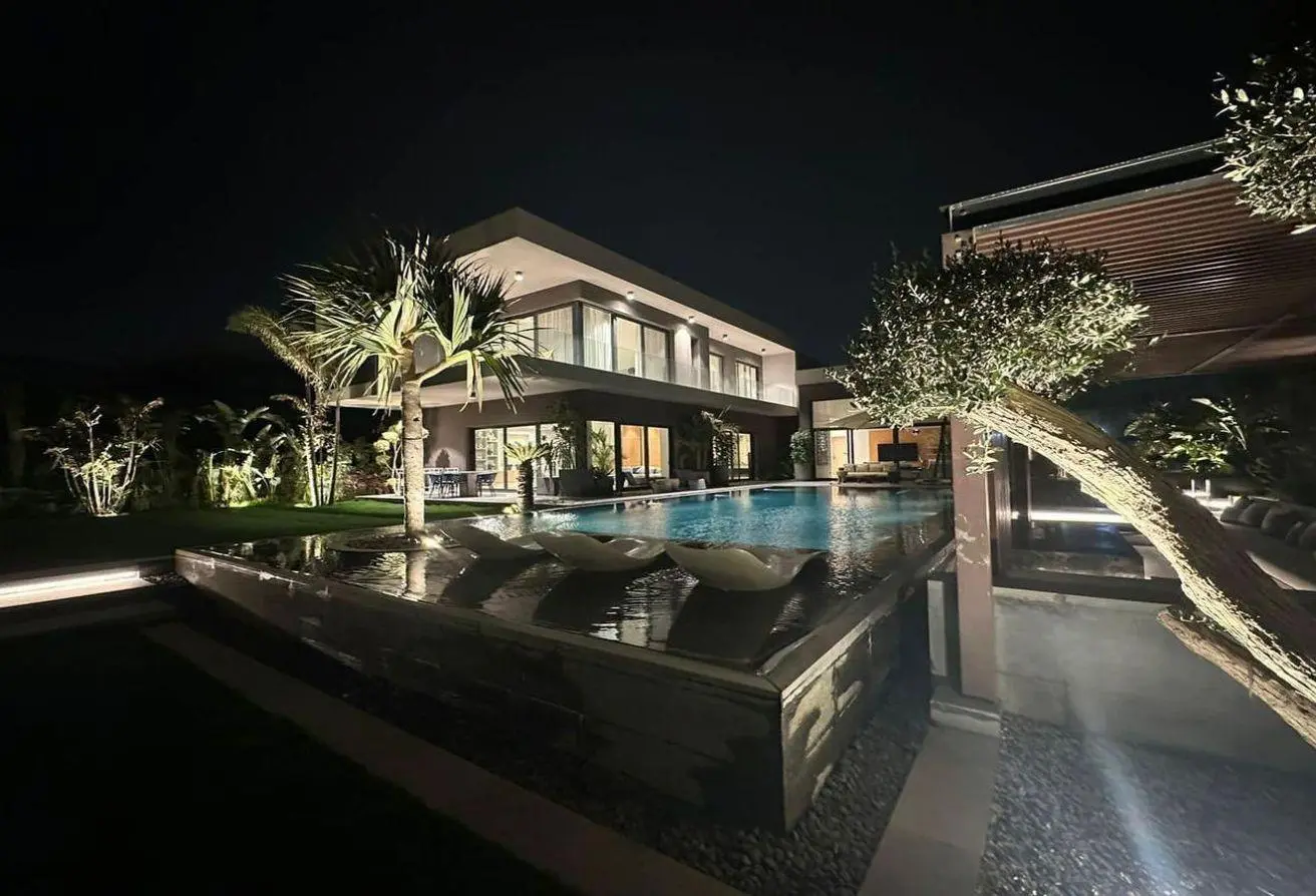 100645819 - Property Main Image