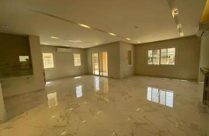 Townhouse - 3 Bedrooms - 3 Bathrooms for sale in Mivida - 5th Settlement Compounds - The 5th Settlement - New Cairo City - Cairo