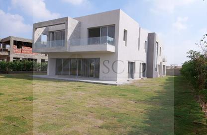 Villa - 4 Bedrooms - 4 Bathrooms for sale in New Giza - Cairo Alexandria Desert Road - 6 October City - Giza