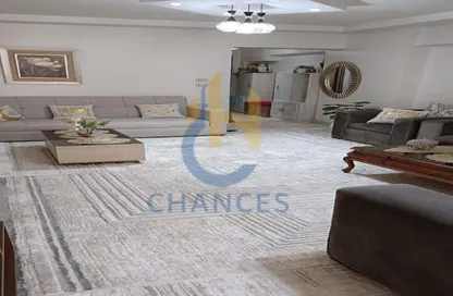 Apartment - 3 Bedrooms - 2 Bathrooms for sale in Thirteenth Sector - Zahraa El Maadi - Hay El Maadi - Cairo