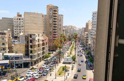 شقة - 3 غرف نوم - 3 حمامات للايجار في الإبراهيمية - حي وسط - الاسكندرية