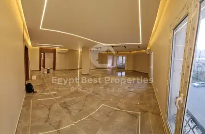Apartment - 4 Bedrooms - 4 Bathrooms for sale in Mountain View Hyde Park - 5th Settlement Compounds - The 5th Settlement - New Cairo City - Cairo