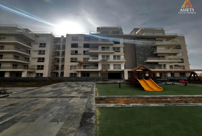 98825977 - Property Image 3