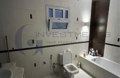 شقة - 3 غرف نوم - 2 حمامات للبيع في شارع توت عنخ امون - سموحة - حي شرق - الاسكندرية