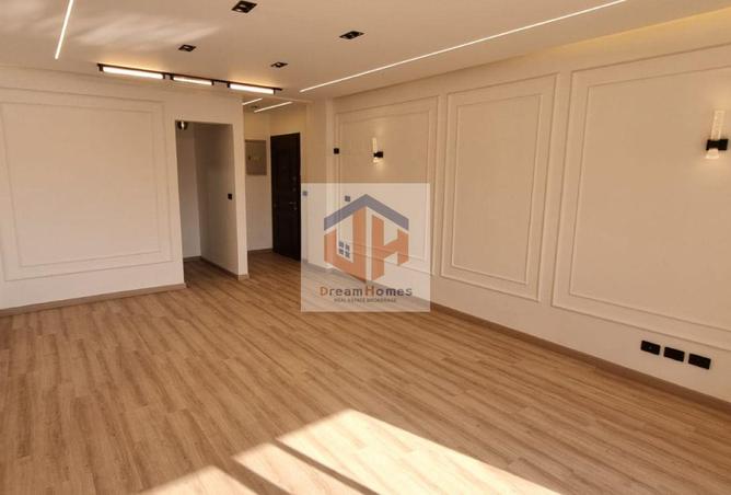 97436261 - Property Image 2