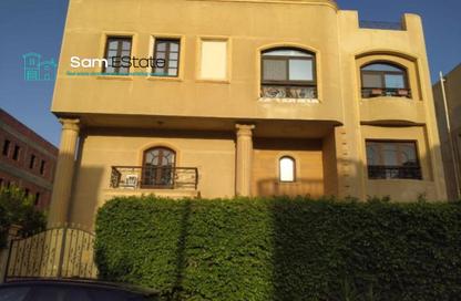 Half Floor - 3 - 3 for sale in District 3 - The 5th Settlement - New Cairo City - Cairo
